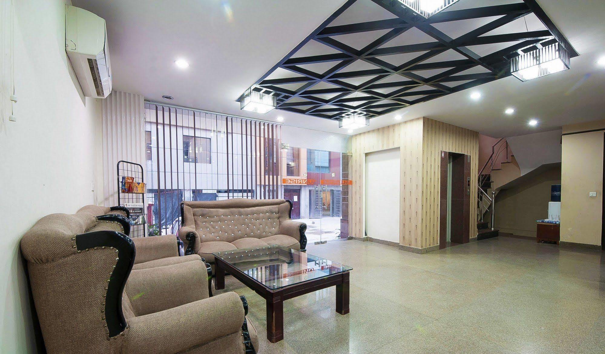 Hotel Sunrise Дели Экстерьер фото